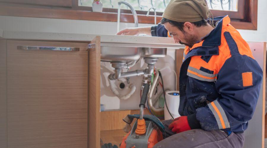 Expert burst pipe repair services in Kirkville, IA
